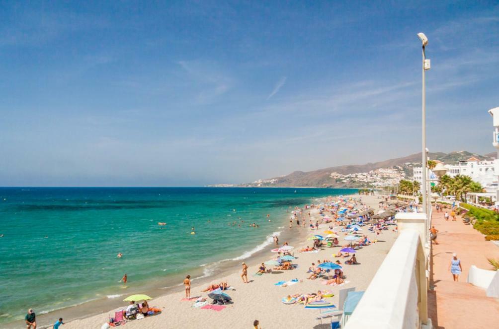 Casa Playa Torrecilla Villa Nerja Esterno foto